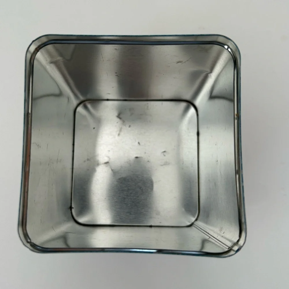 Nestle Tollhouse Vintage Tin